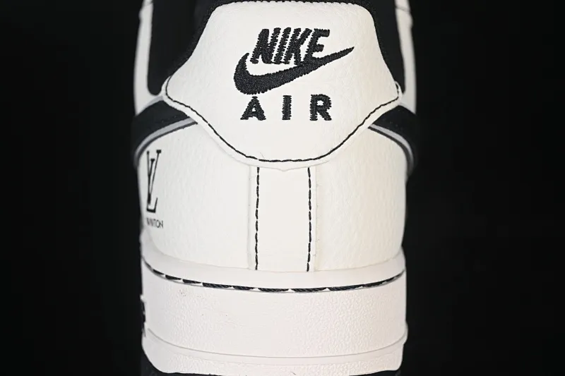 All Categories Nk Air Force 1 Air Force Series Nk Air Force 1 Low Air Force Low Nike Air Force 1'07 Low LV Co-branded Printed Beige and Black Hook Air Force One Low-top Casual Shoes HH7518-080